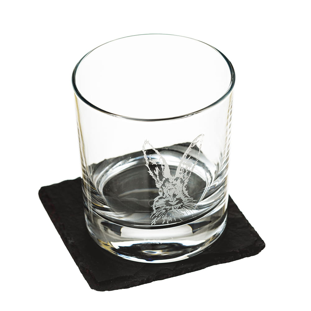 Scottish Glasbecher / Whiskyglas + Schiefer Untersetzer im Set - Hase  Ø 8,5 cm