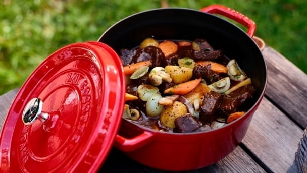 Staub Cocotte Bräter Gusseisen 