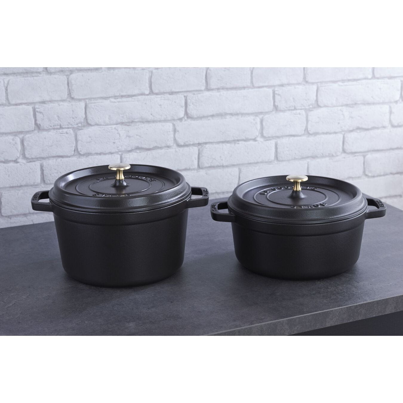 Staub Cocotte Bräter Gusseisen hoch, rund 24 cm Schwarz