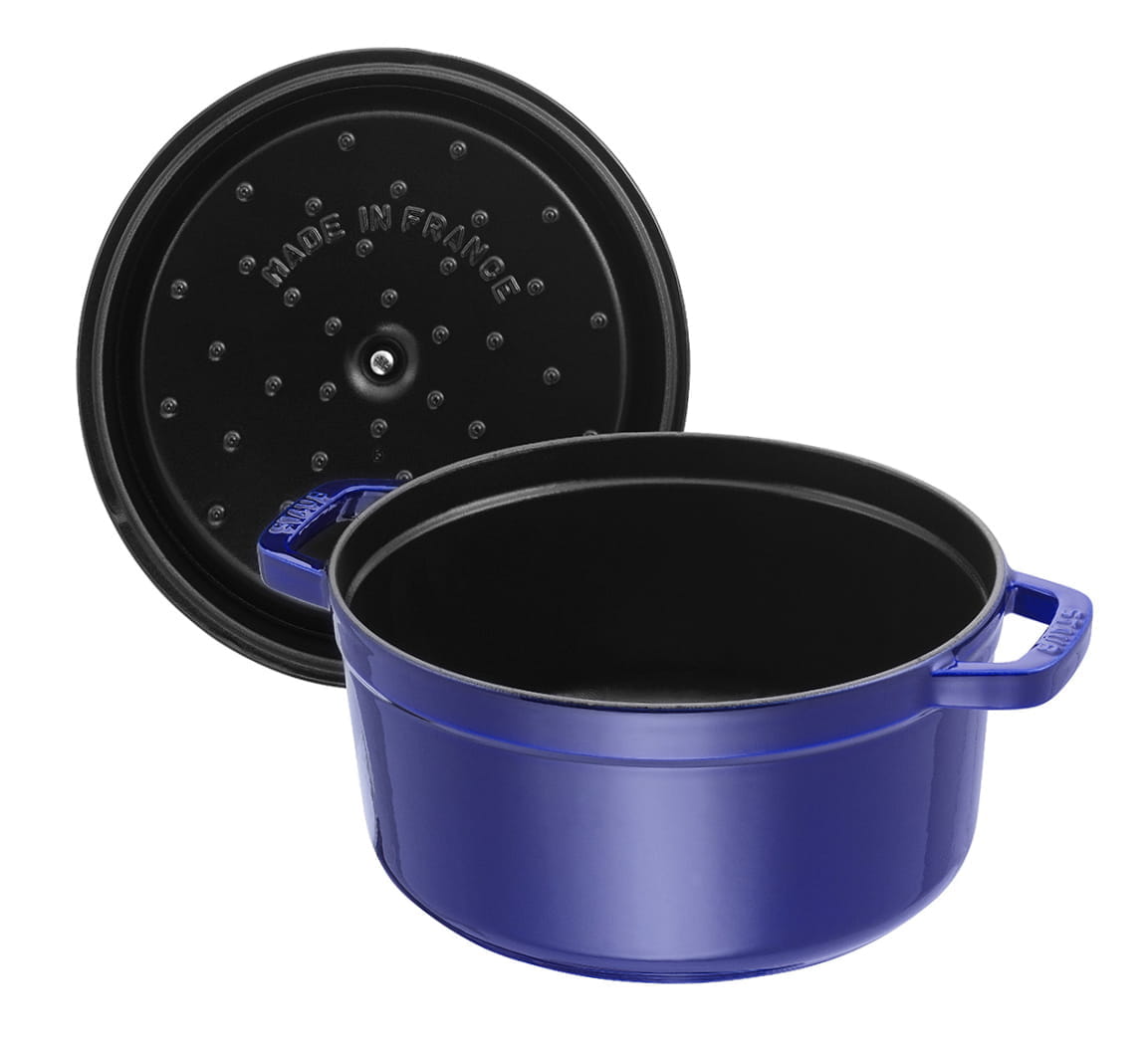 Staub Cocotte Bräter Gusseisen rund 30cm blau offen