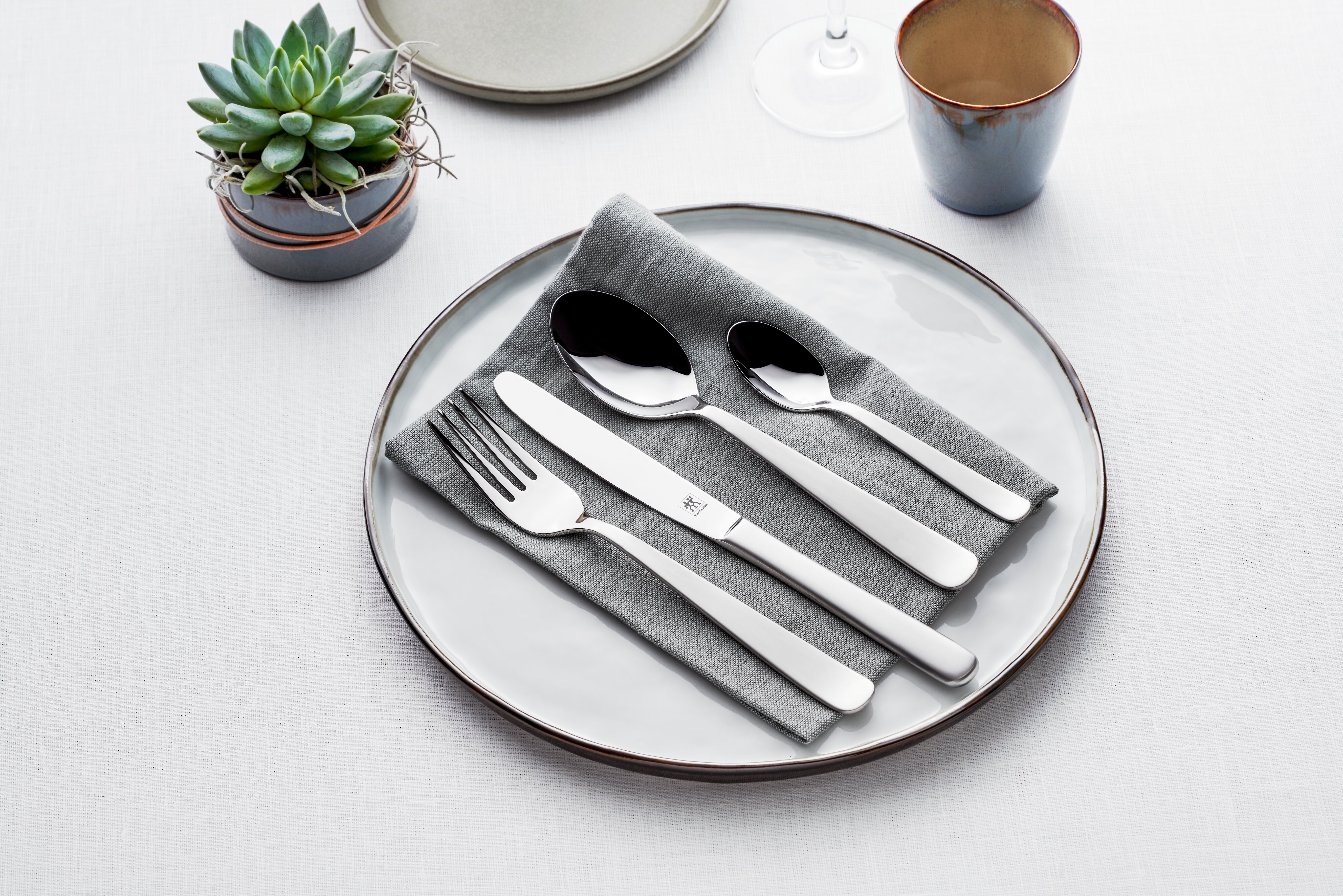 Zwilling Besteck Trend 30-tlg.  mattiert / poliert Lifestylefoto