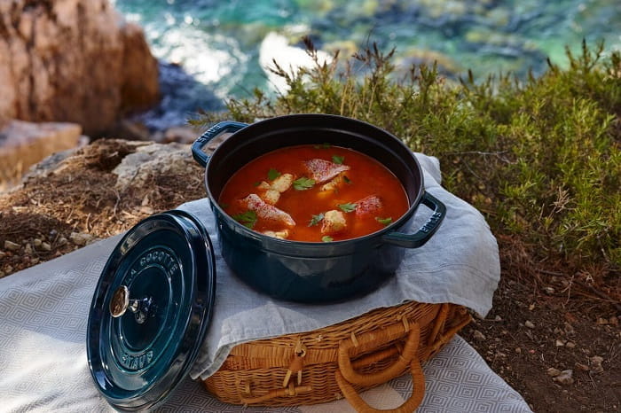 Staub Cocotte Bräter Gusseisen rund 26cm LaMer mit Dämpfeinsatz