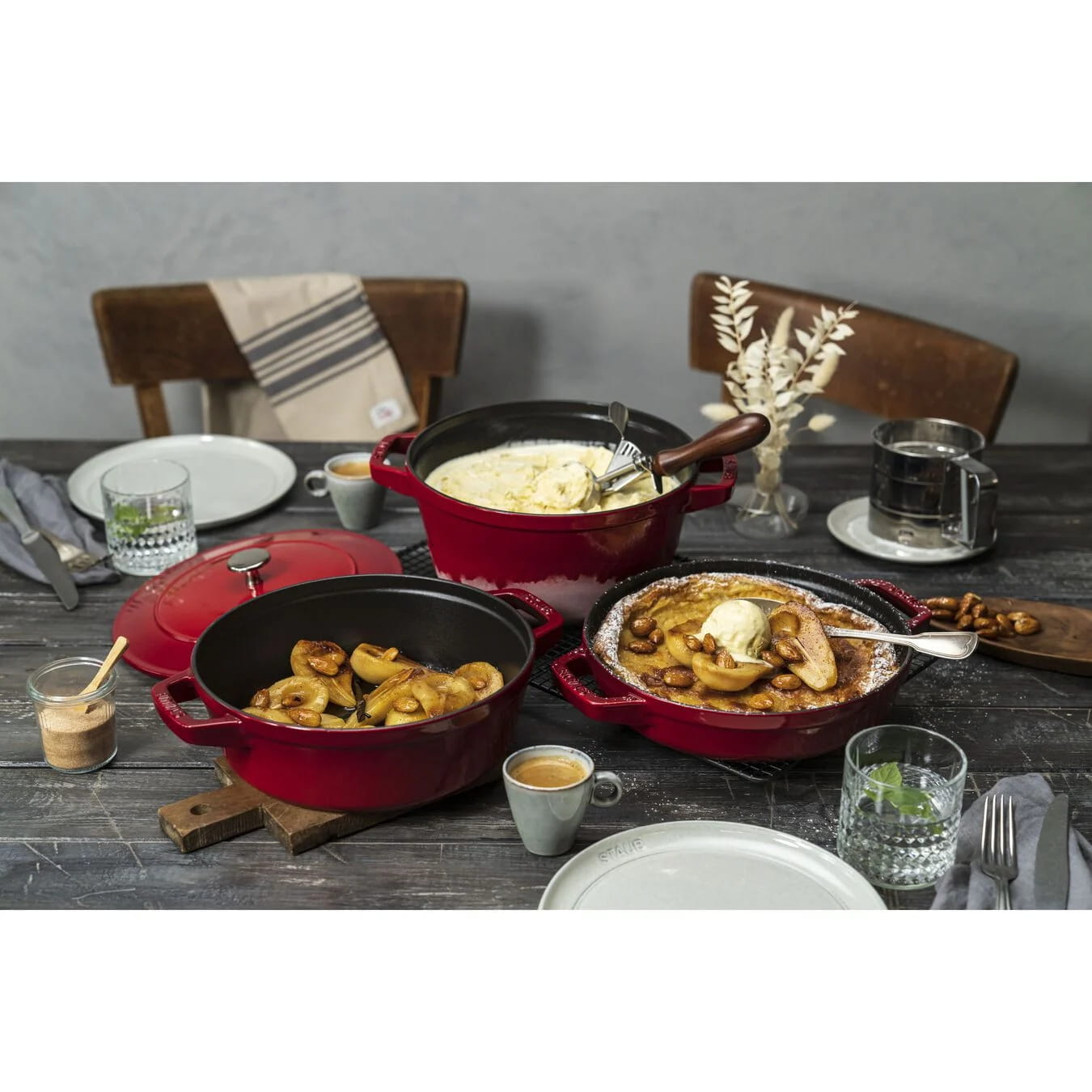 Staub Cocotte Kochtopfset 3-teilig Gusseisen rund 24 cm Kirschrot