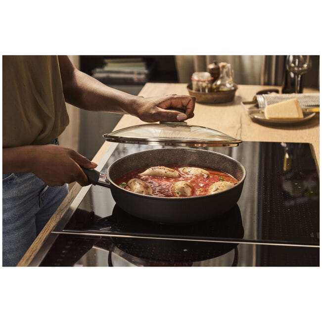 Ballarini Bari Ceramic Schmorpfanne mit Deckel 28 cm, Aluminium, Antihaftbeschichtung