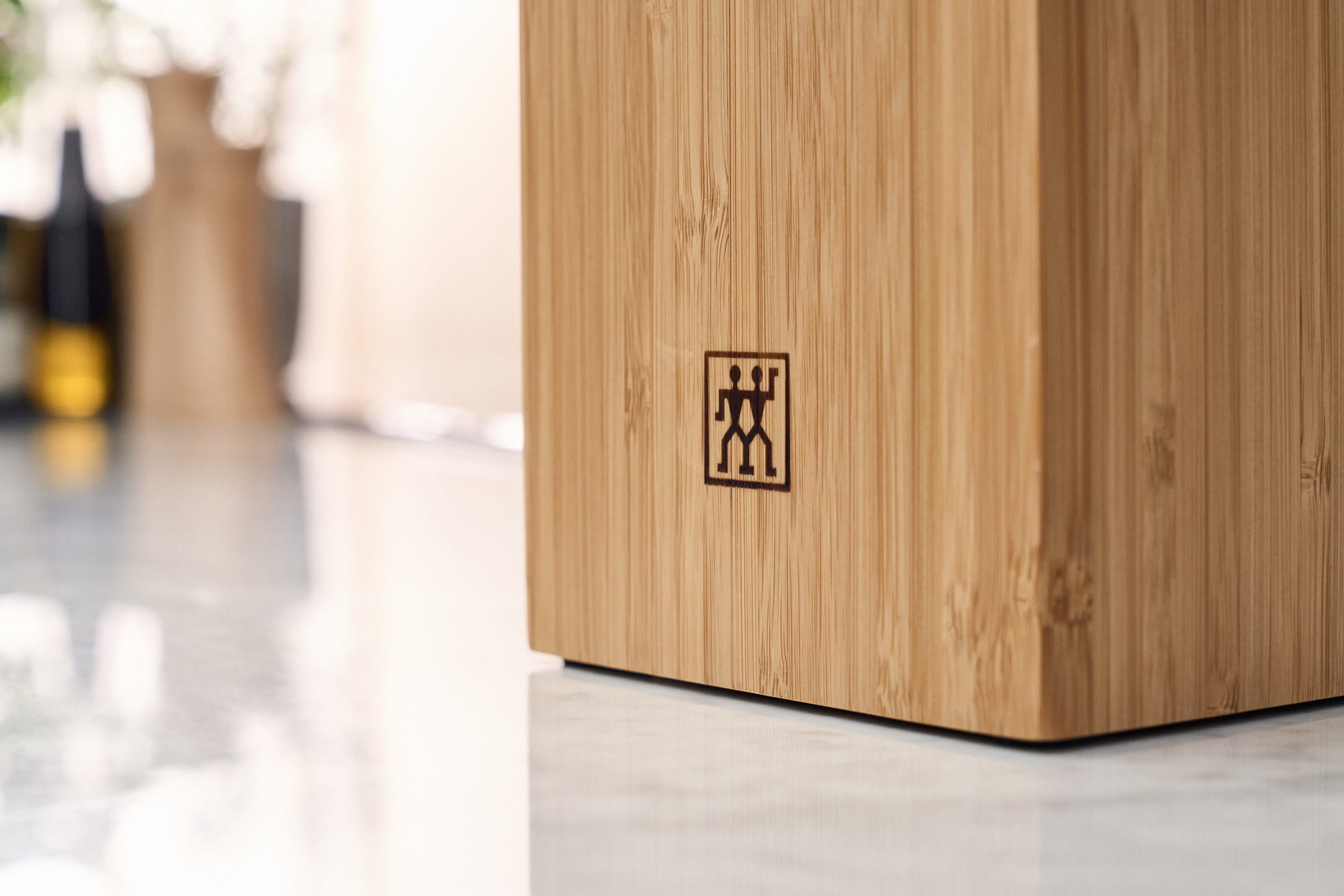 Zwilling Messerblock, leer mit Steckplätzen, Bambus, Braun