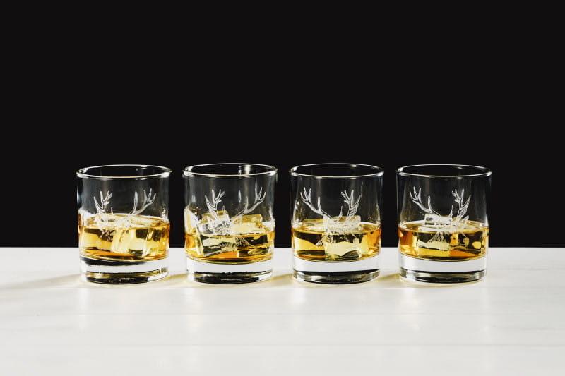 Scottish 4 Whiskybecher / Tumbler - Hirsch  Ø 8,5 cm
