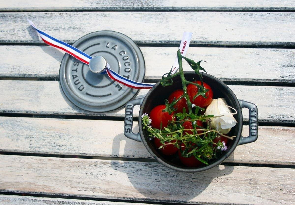 Staub Cocotte Bräter Gusseisen 