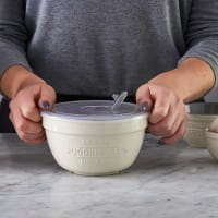 Mason Cash Innovative Küche Pudding-Schüssel mit Deckel 0,9 Liter,bedie